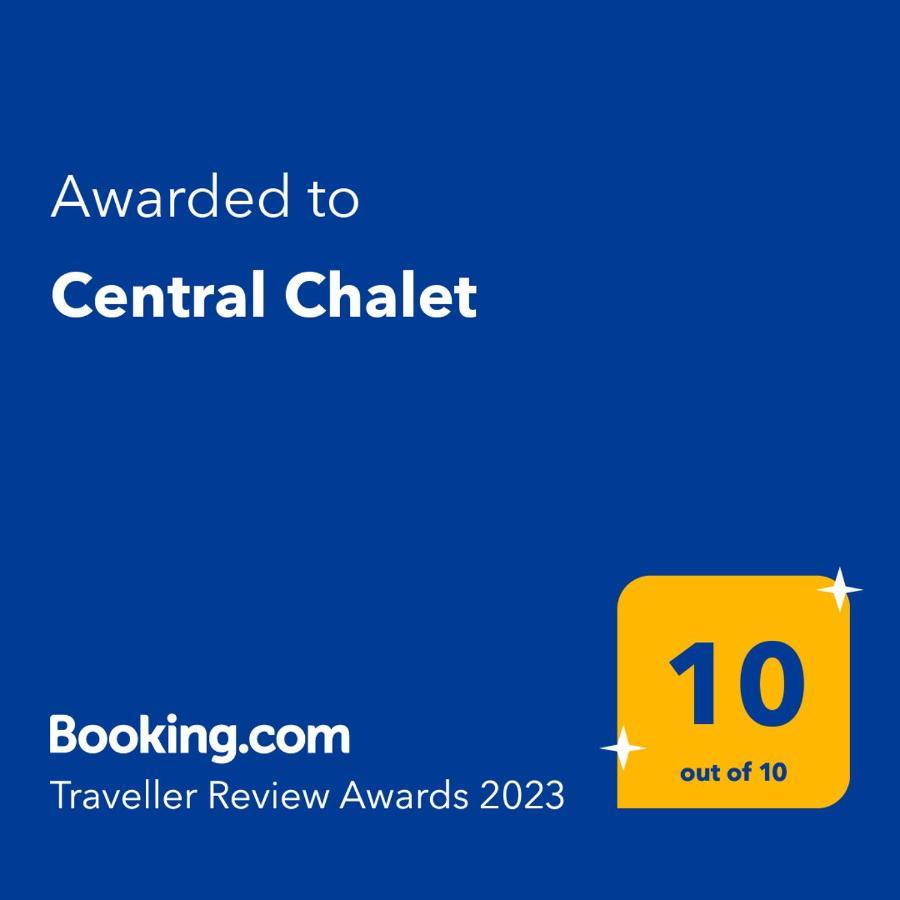 Central Chalet Varsag Luaran gambar